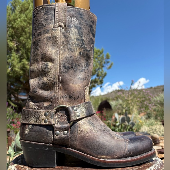 FRYE 12R Harness Boots - Picture 1 of 16